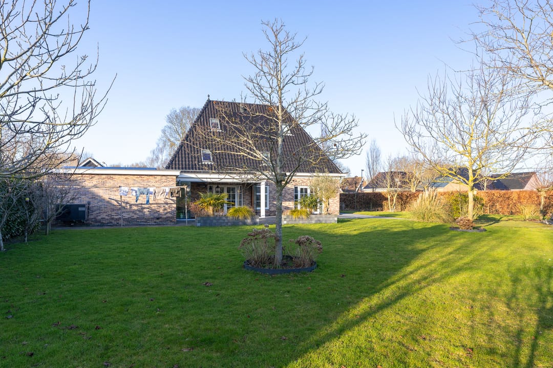 Photo 68 of Wijzend 49-A