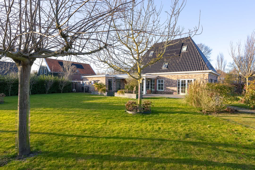 Photo 71 of Wijzend 49-A