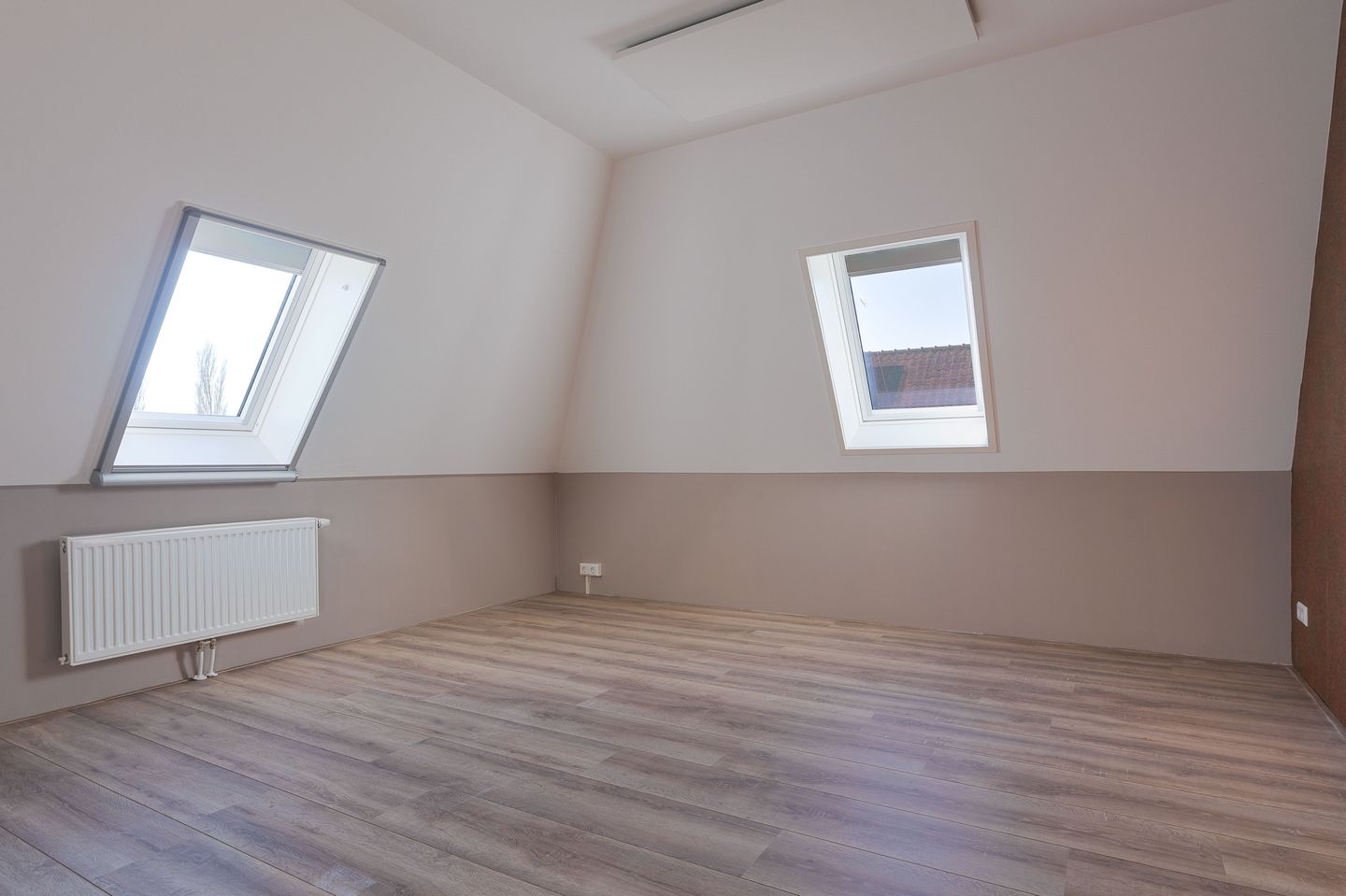 Photo 55 of Wijzend 49-A