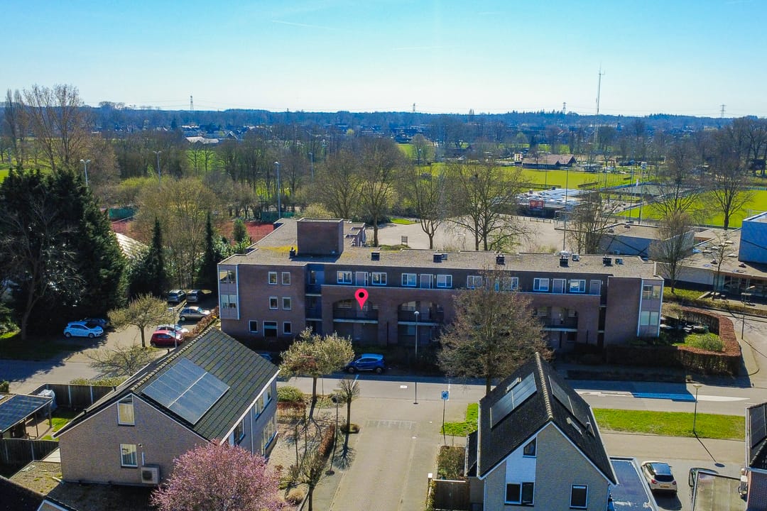 Photo 1 of van Heeckerenweg 26