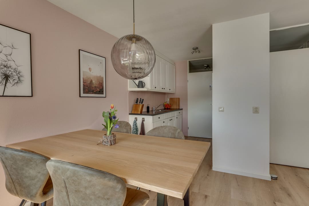 Photo 17 of van Heeckerenweg 26