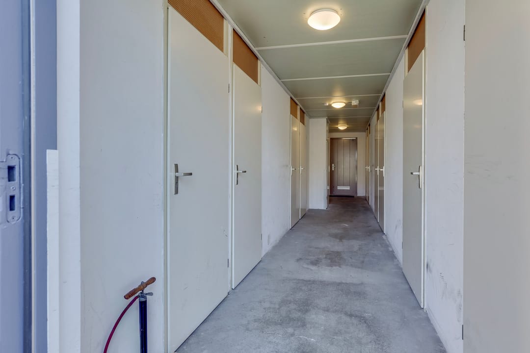 Photo 31 of van Heeckerenweg 26