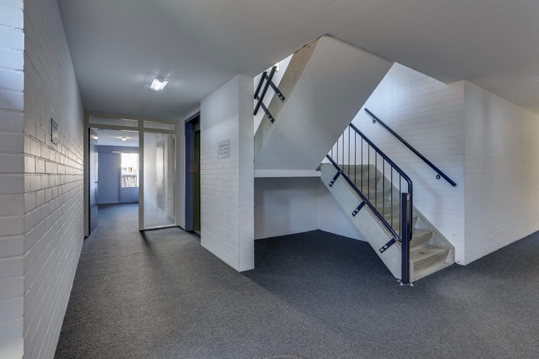 Photo 7 of van Heeckerenweg 26