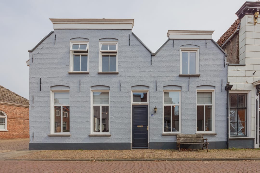 Photo 1 of Dordtsestraat 19