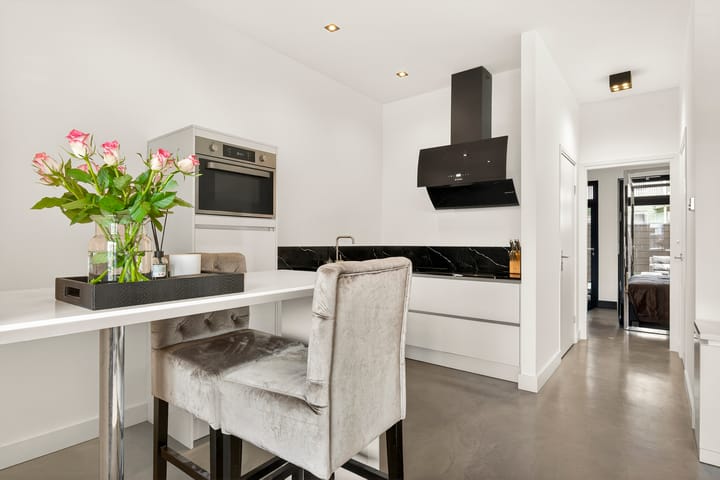 Photo 5 of Kochstraat 17-E
