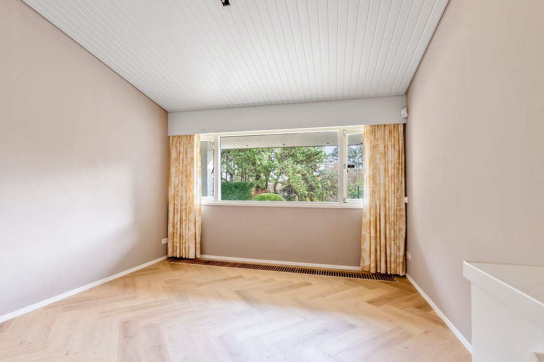 Photo 28 of Herman Heijermansweg 10