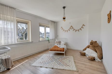 Susannadonk 125 tertiary image