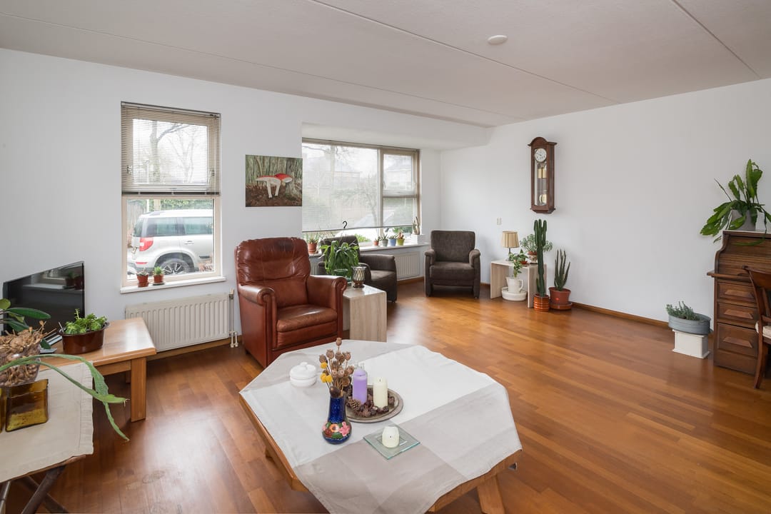 Foto 8 van Strausslaan 8