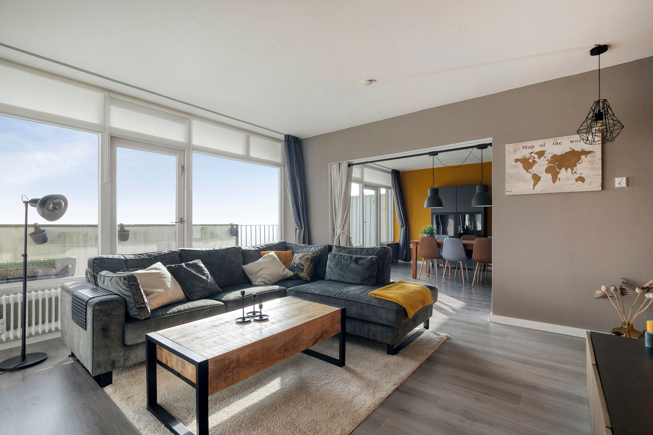 Photo 18 of Munt 203