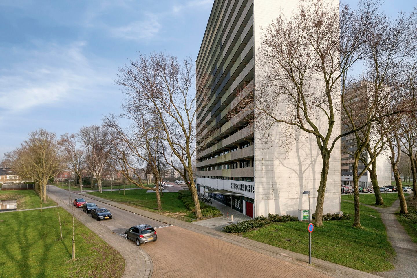 Photo 35 of Munt 203