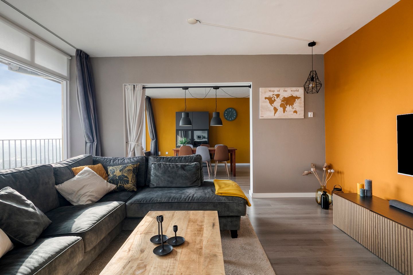 Photo 19 of Munt 203