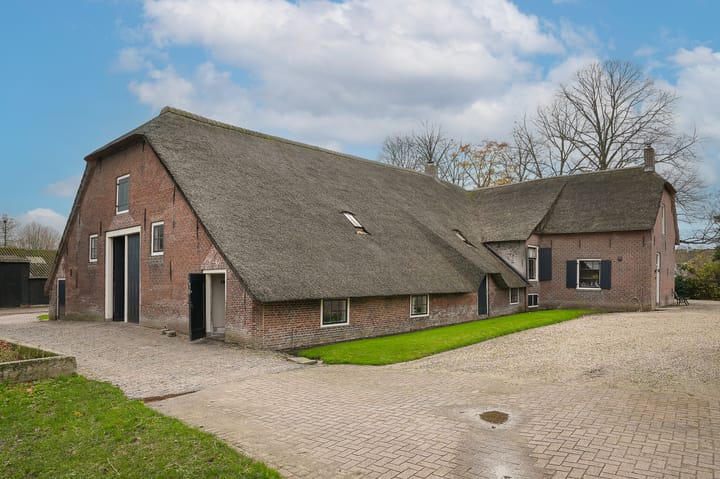 Photo 3 of Europalaan 1