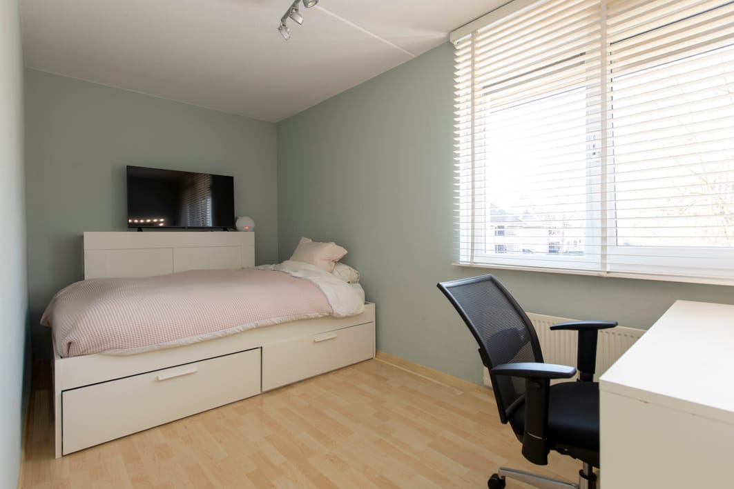 Photo 11 of Renata 45