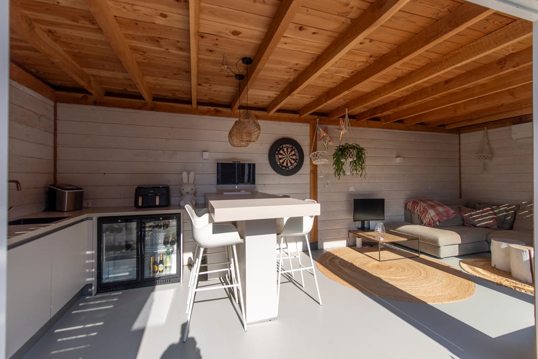 Photo 20 of Renata 45