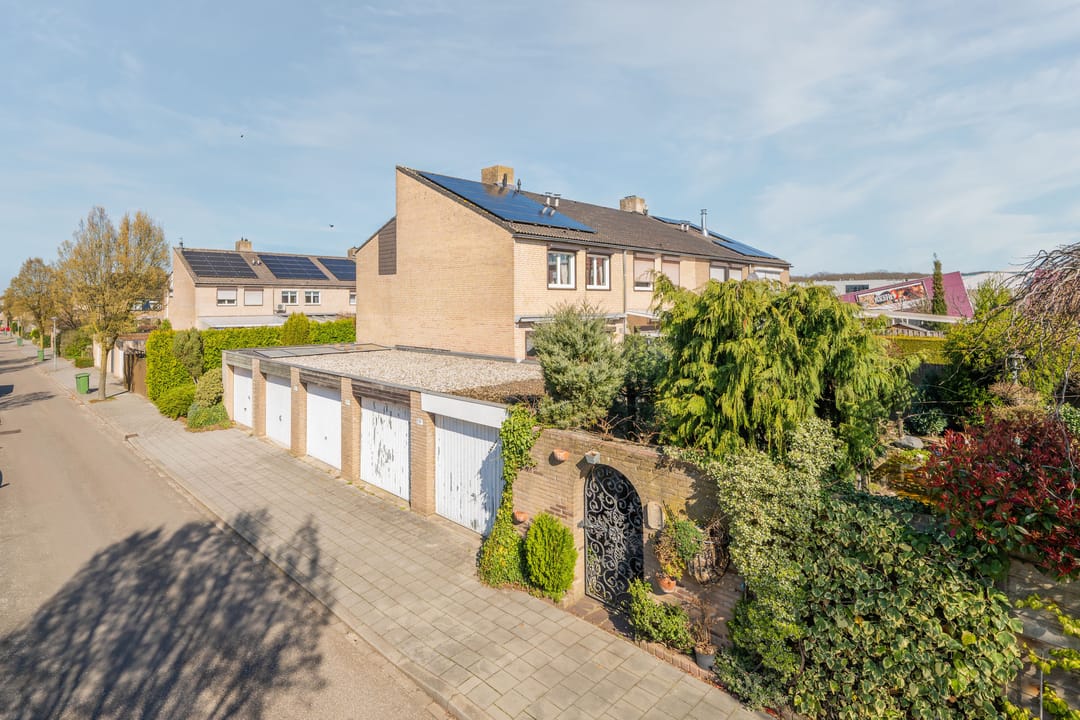 Photo 38 of Heidenendstraat 39