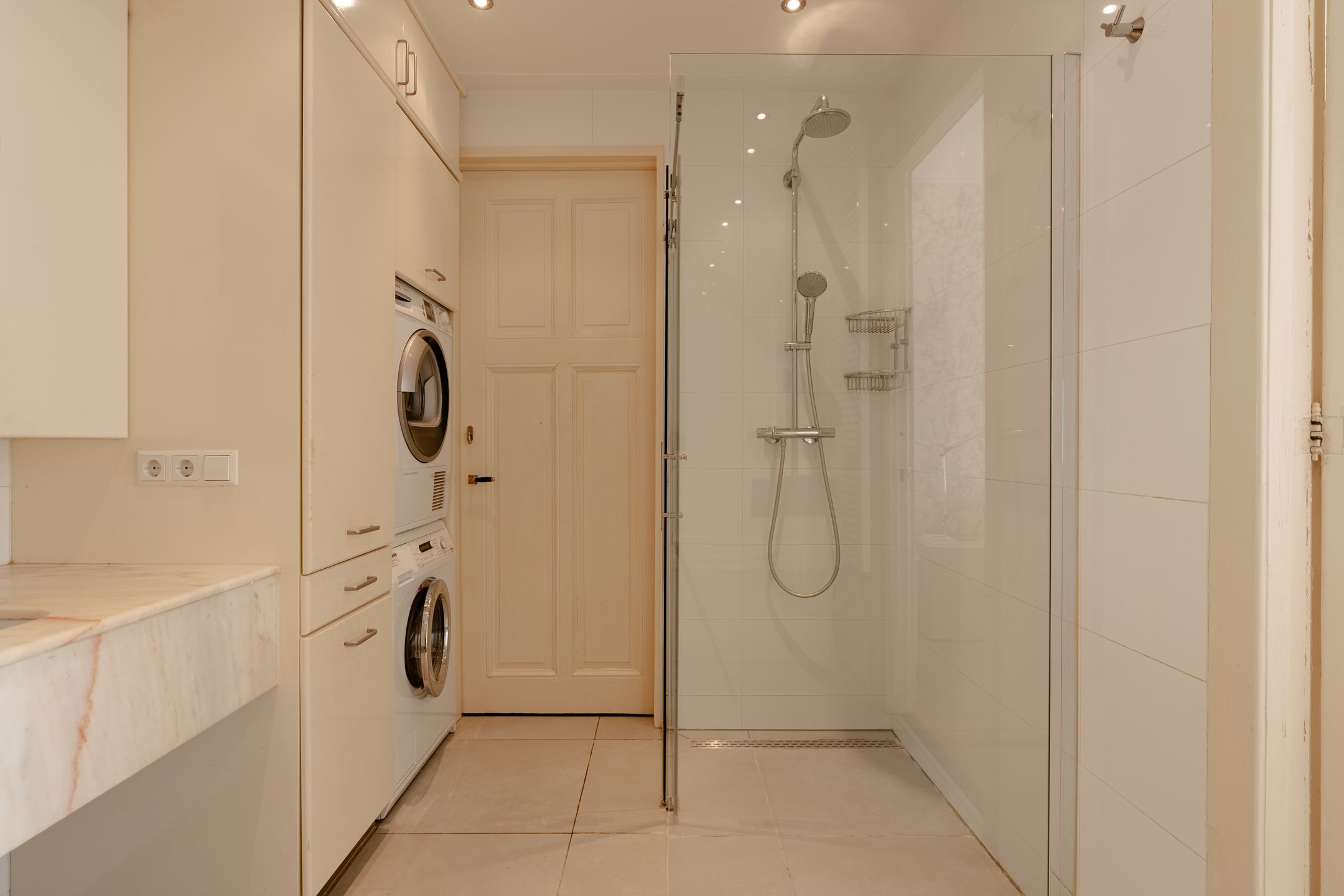 Foto 33 van Frans van Mierisstraat 123-H