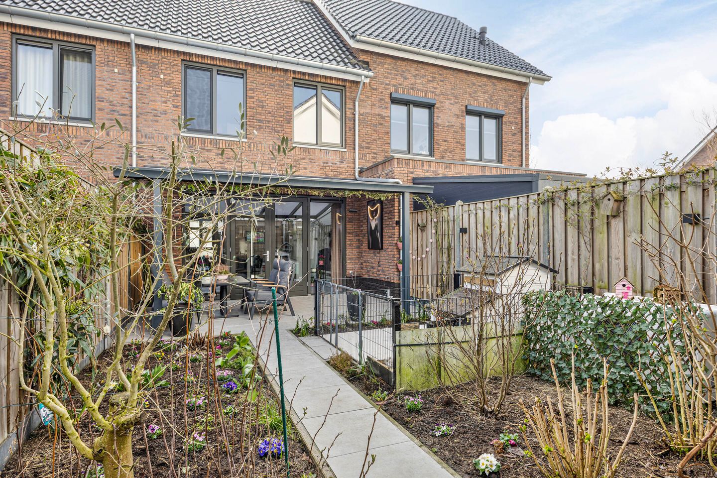 Foto 20 van Rootakkers 9