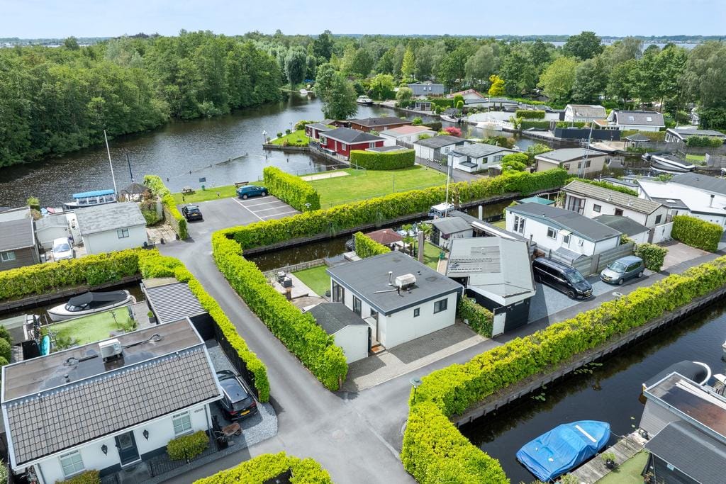 Foto 3 van Oud-Loosdrechtsedijk 113-CL1