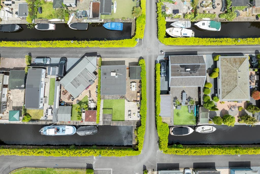 Foto 19 van Oud-Loosdrechtsedijk 113-CL1