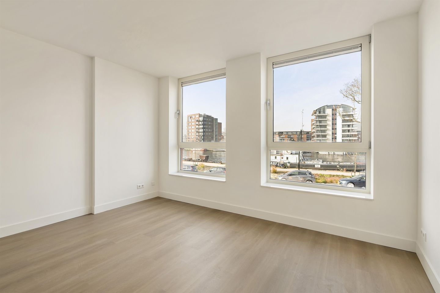 Foto 5 van Zaanweg 66-C