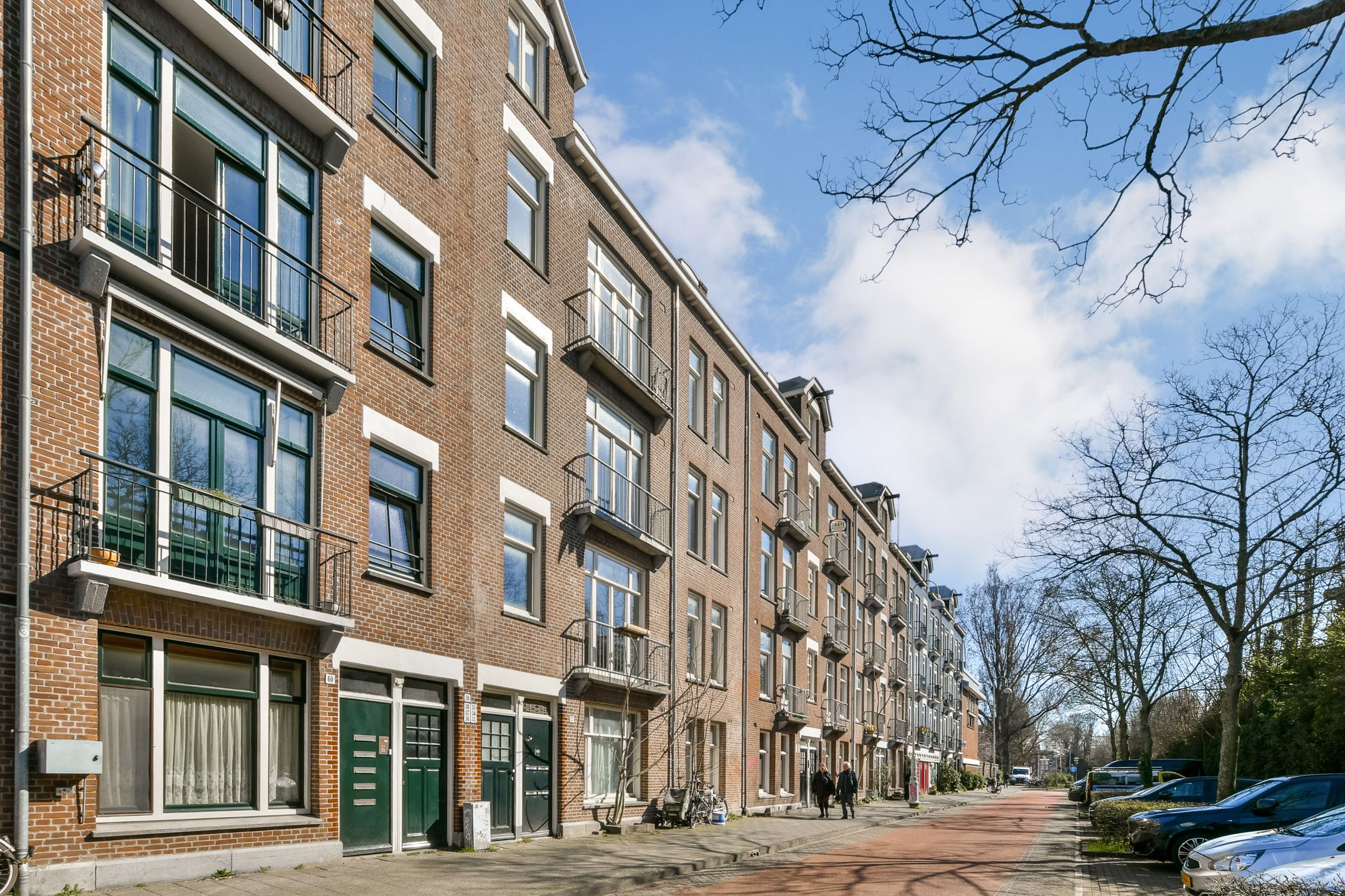 Photo 15 of Zaanstraat 53