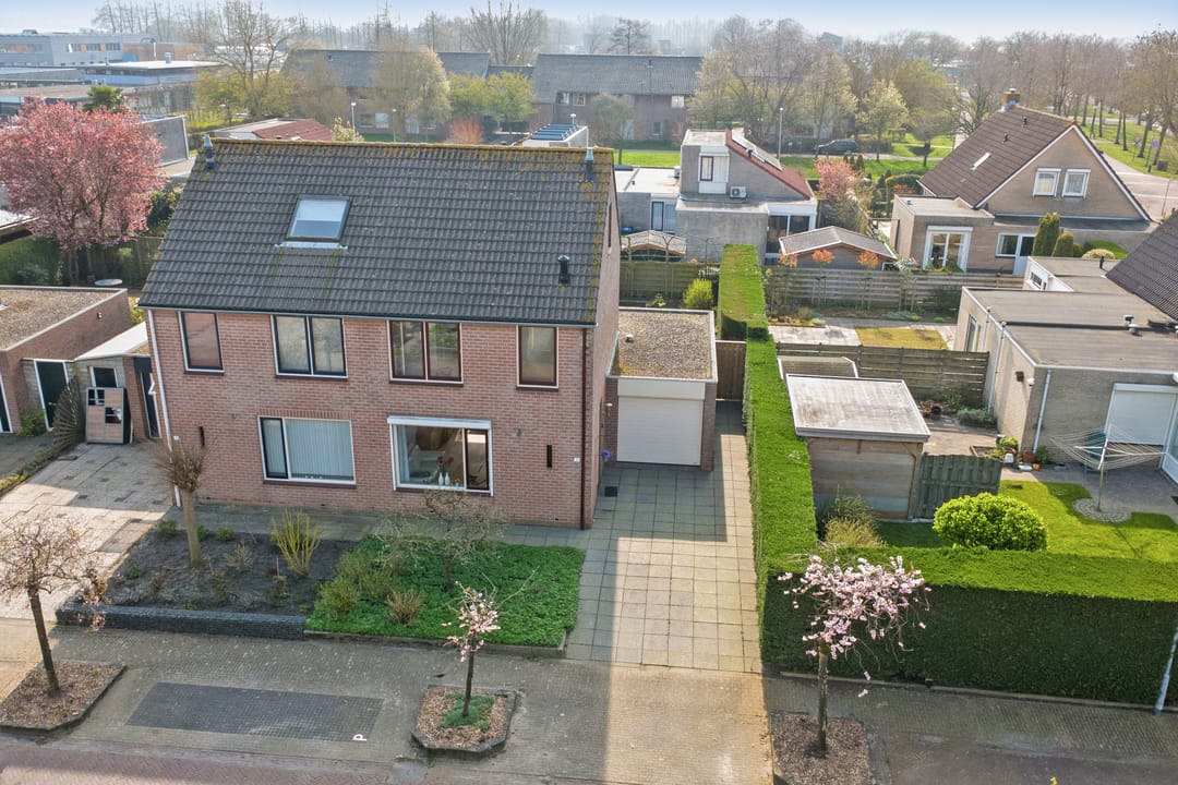 Foto 31 van Etty Hillesumlaan 1