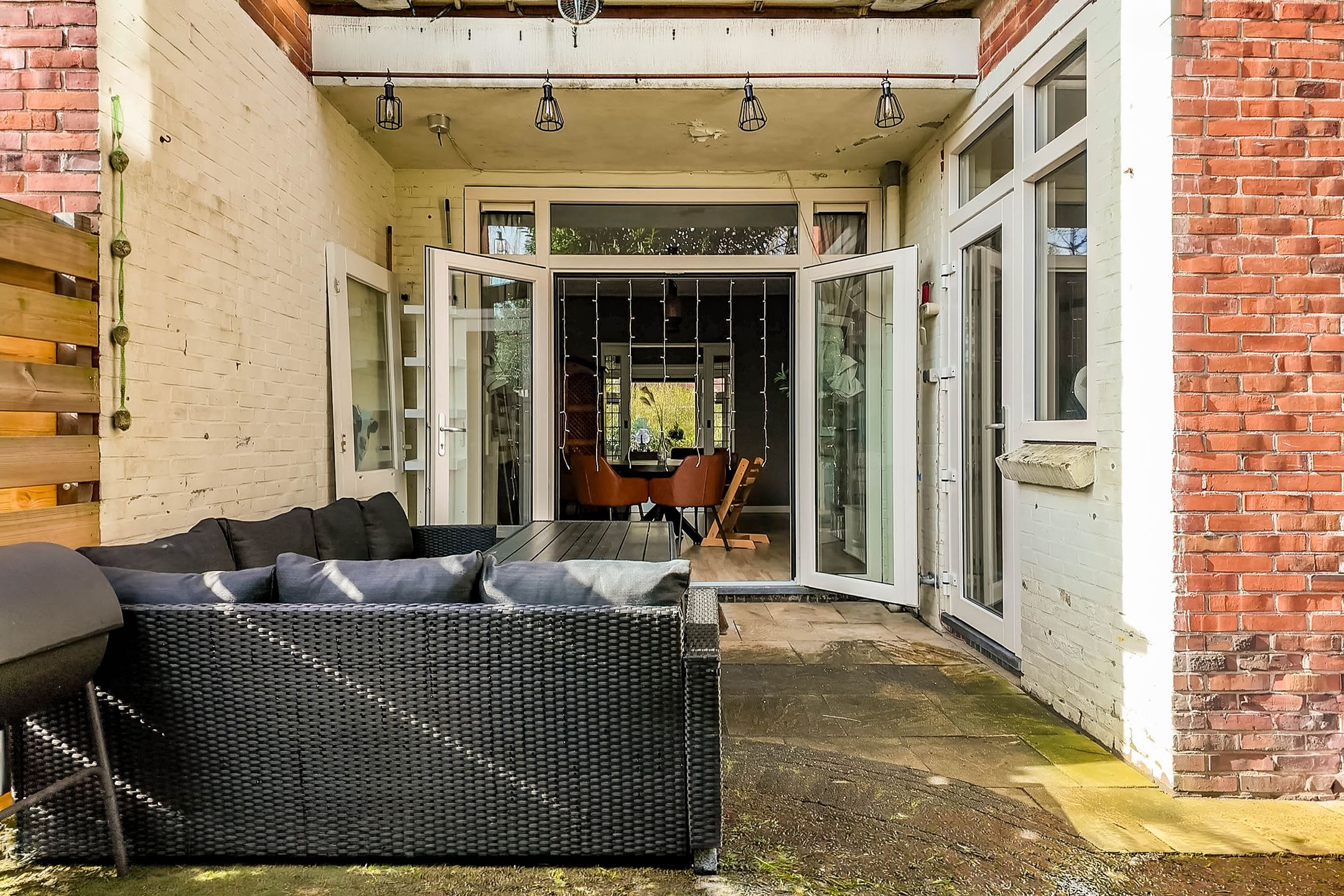 Spacious Ground Floor Apartment with Two Bathrooms and Gardens in Groningen's Professorenbuurt — 24