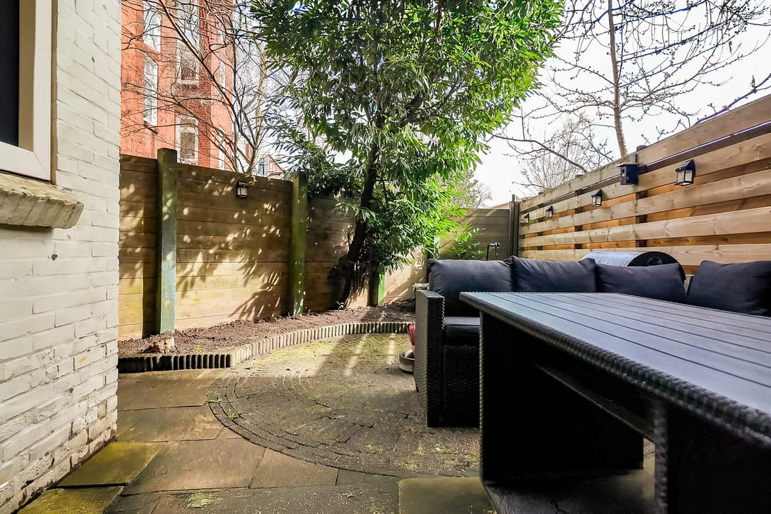 Spacious Ground Floor Apartment with Two Bathrooms and Gardens in Groningen's Professorenbuurt — 23