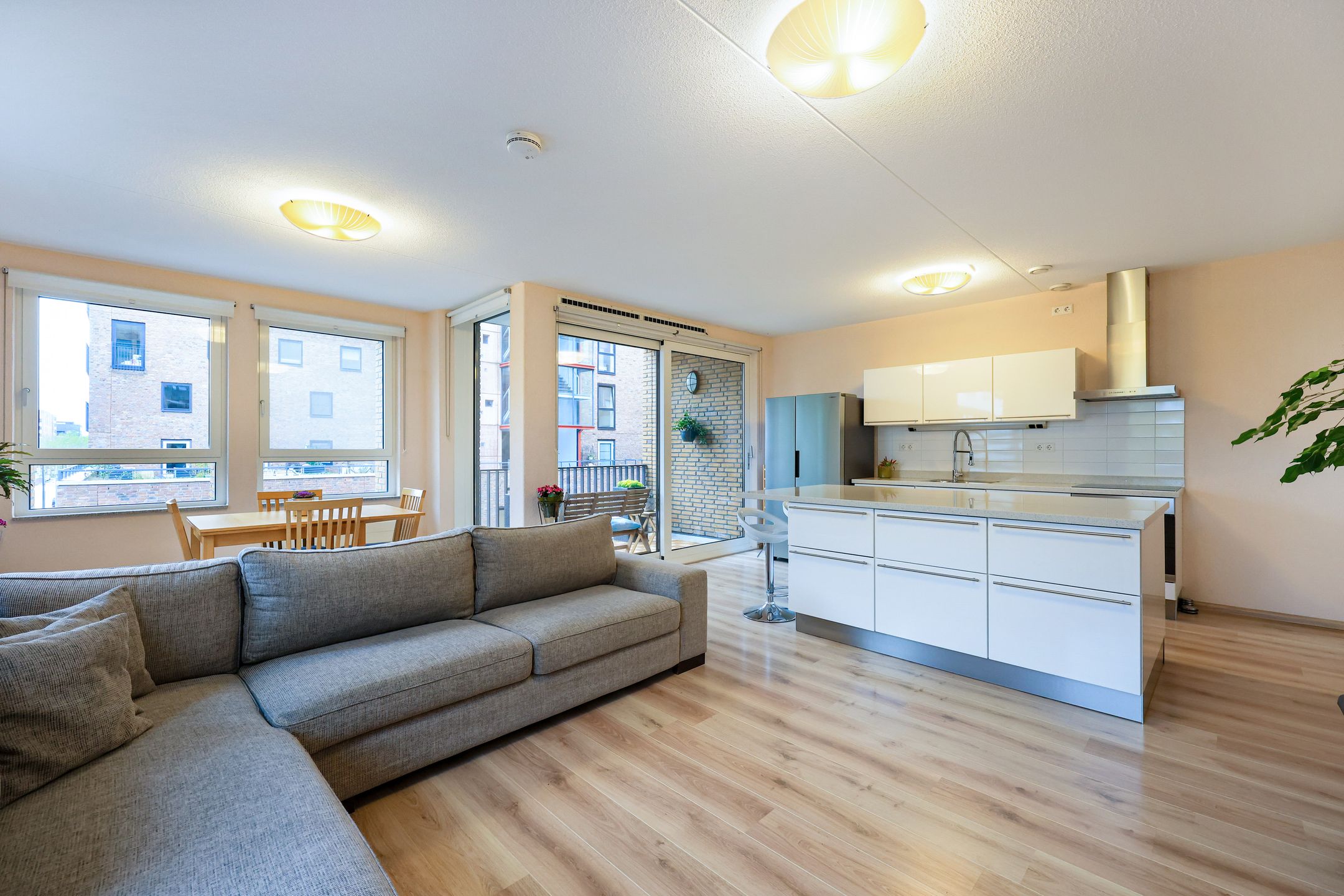 Eva Besnyöstraat 45 