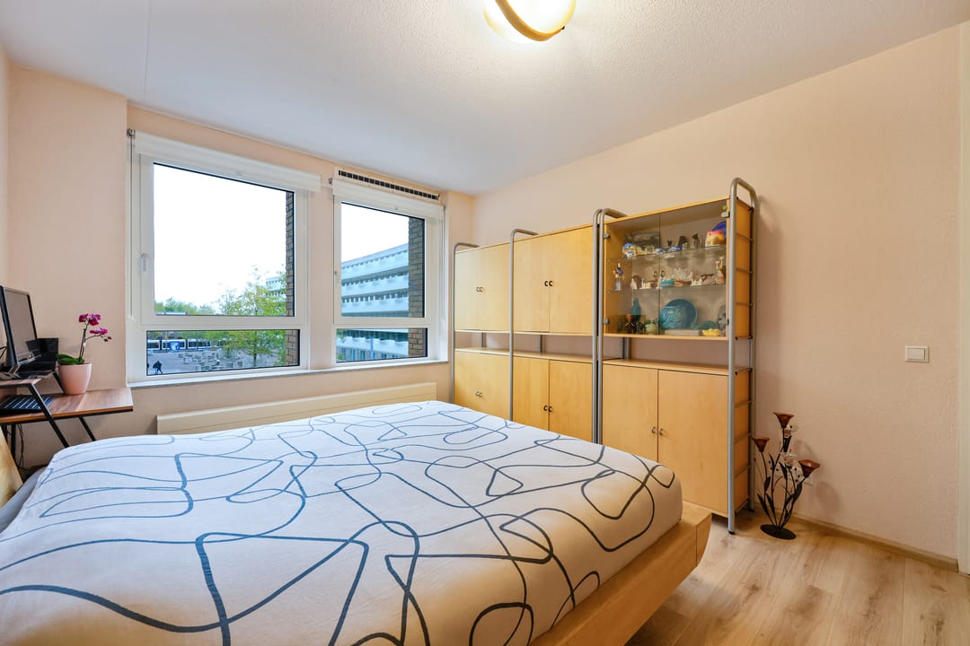 Foto 17 van Eva Besnyöstraat 45