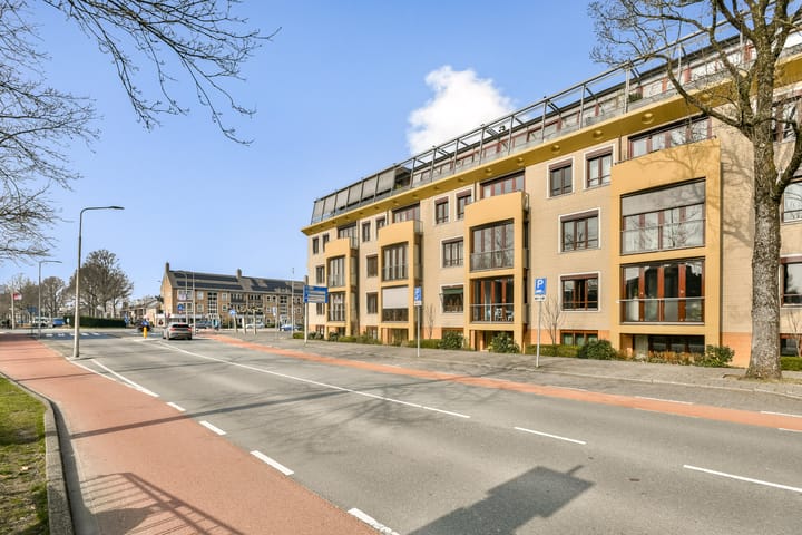 Rembrandtweg 216-A main image