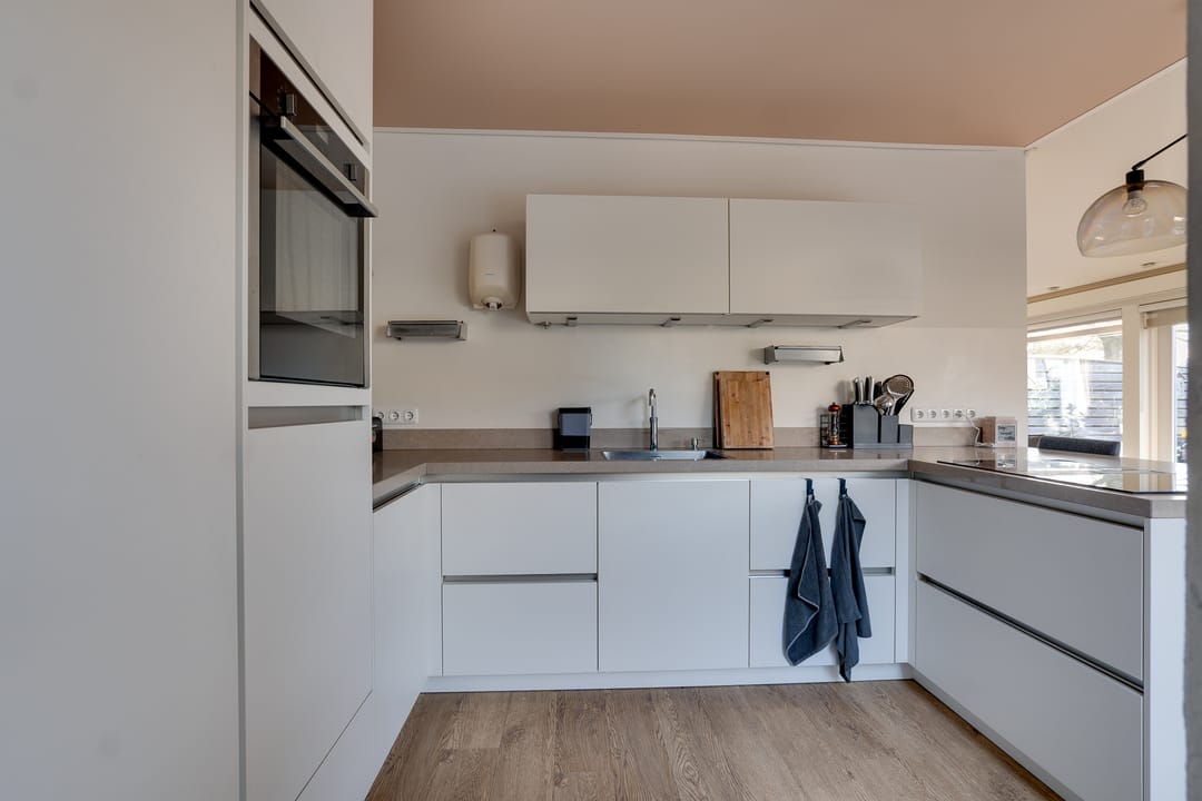 Foto 16 van Hoofdweg 128