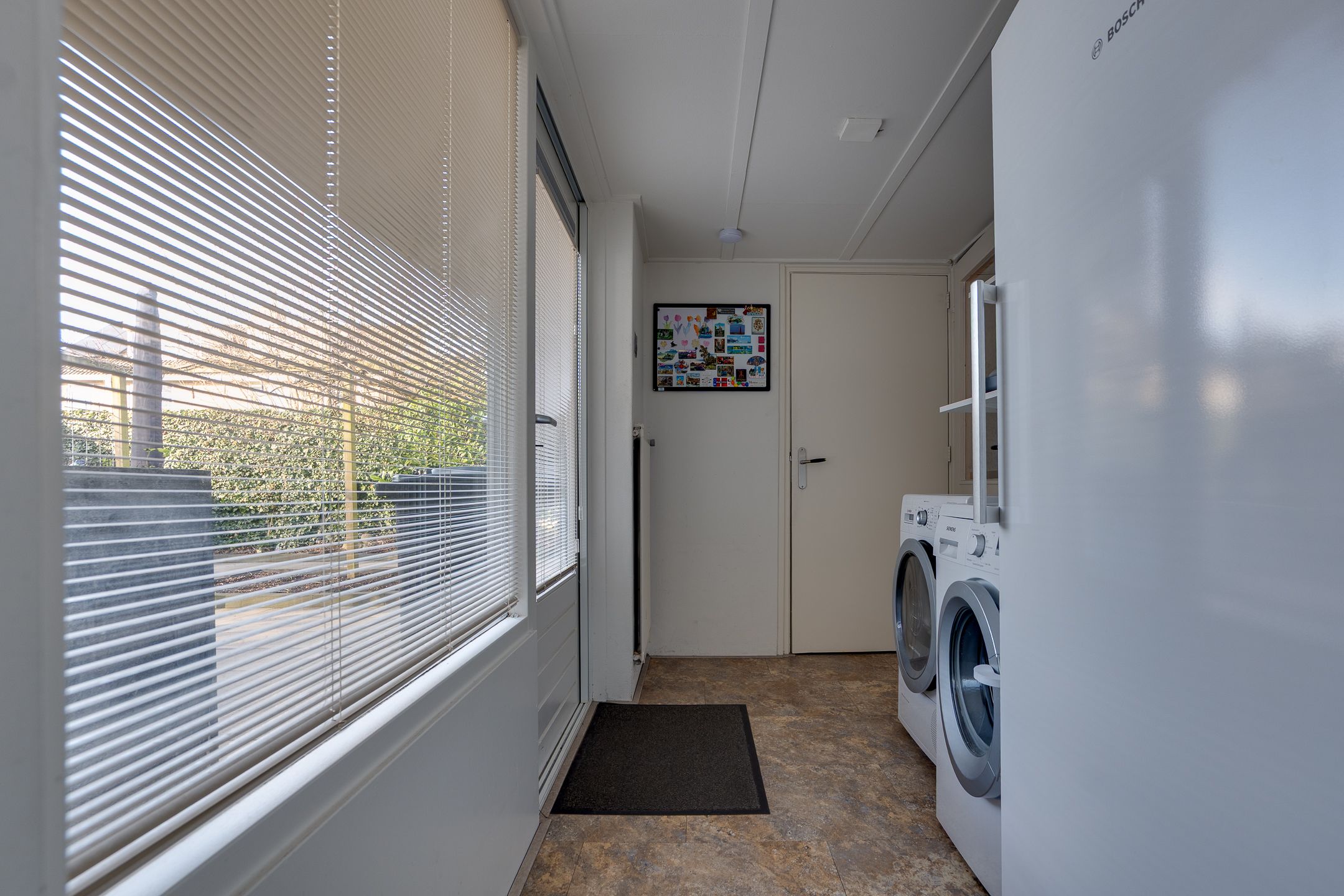 Foto 18 van Hoofdweg 128