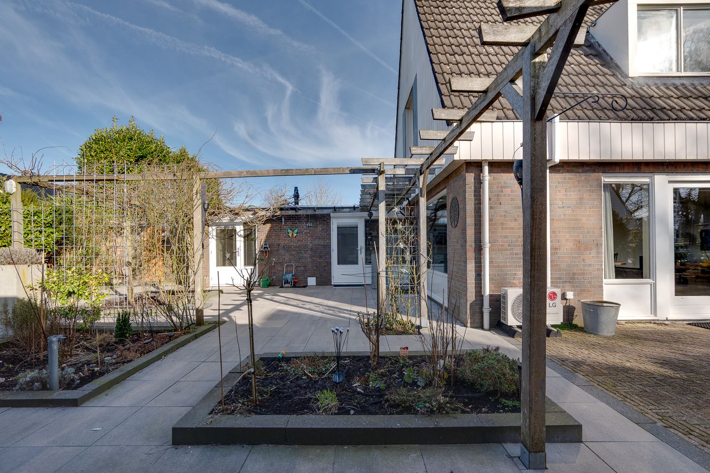 Foto 50 van Hoofdweg 128