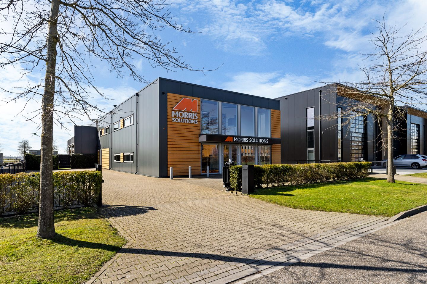 Bekijk foto 1 van Celsiusweg 8