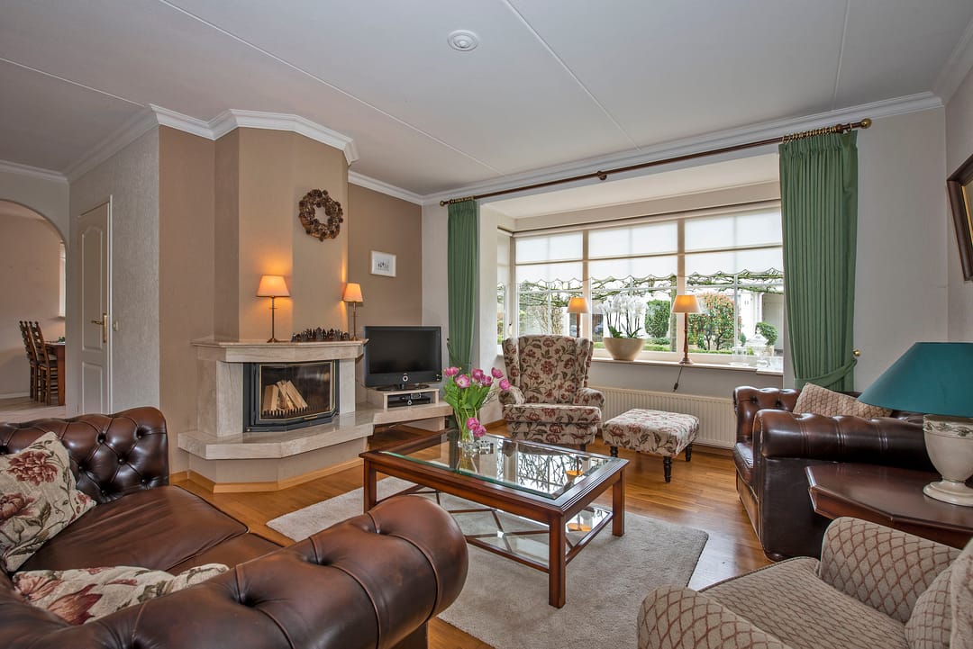 Spacious Detached Residence with Ground Floor Bedroom in 't Zwering — 9