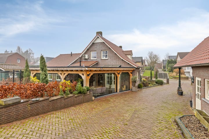 Foto 2 van Hofstraat 9