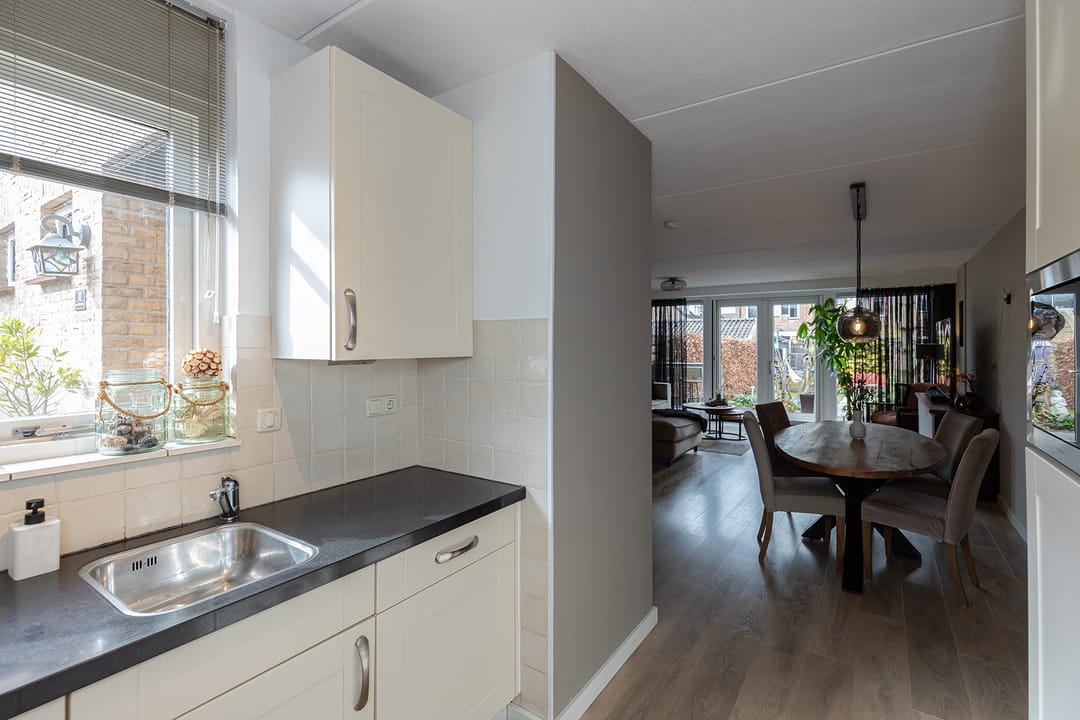 Foto 13 van Merelplantsoen 17