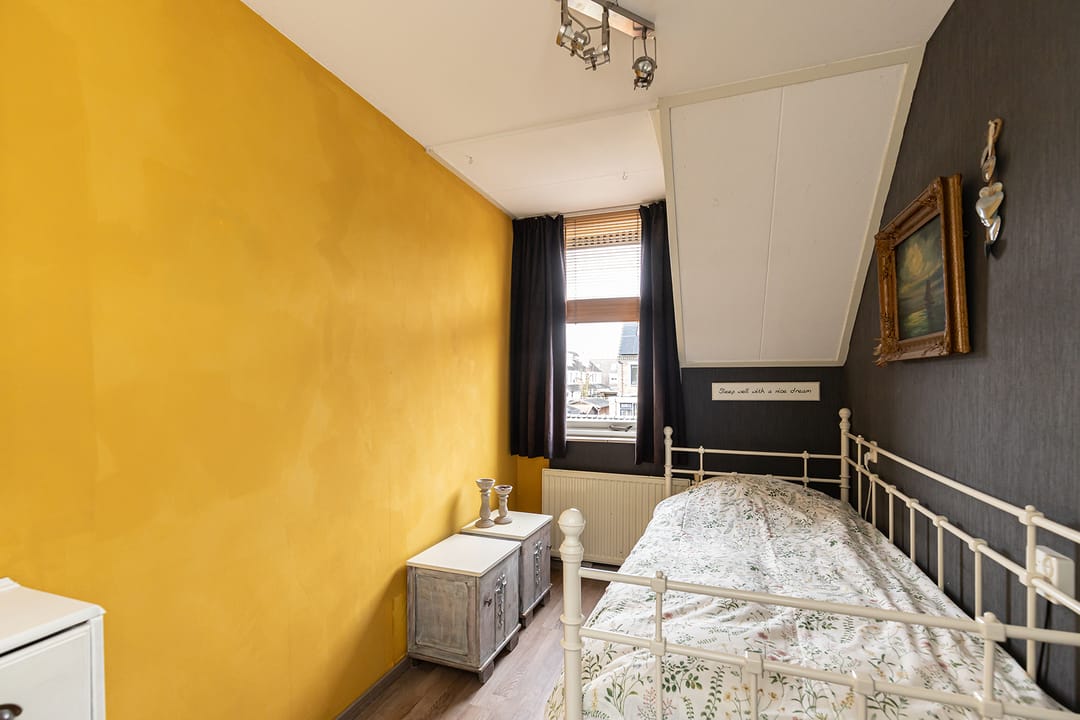 Foto 16 van Merelplantsoen 17