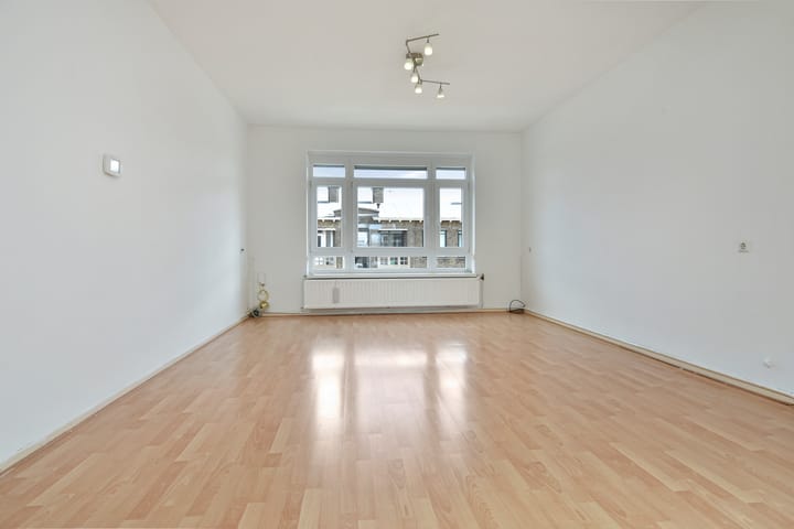 Photo 3 of Goudenregenstraat 288