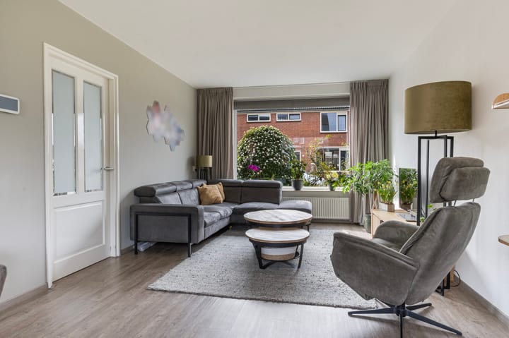 Photo 3 of Wichinksweg 21