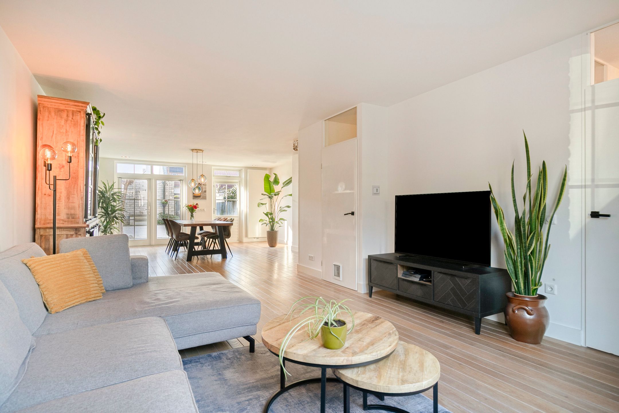 Photo 6 of Auvergnelaan 9