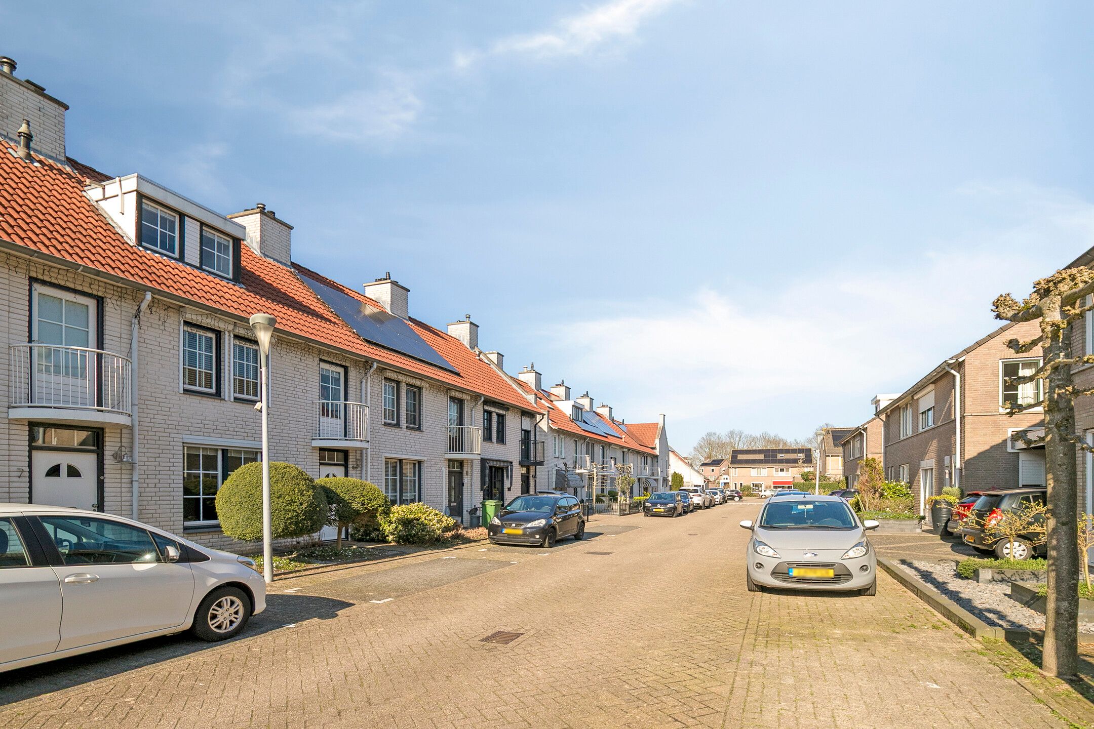 Photo 36 of Auvergnelaan 9