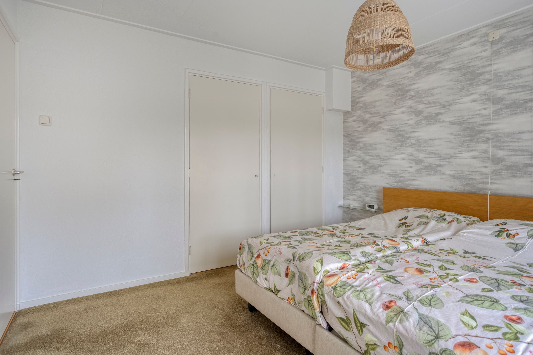 Foto 15 van Van Hogendorpstraat 25