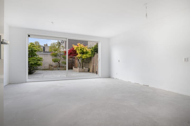 Foto 2 van Catharina van Renneslaan 45