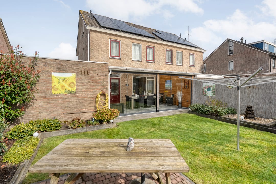 Foto 43 van Steenuil 37