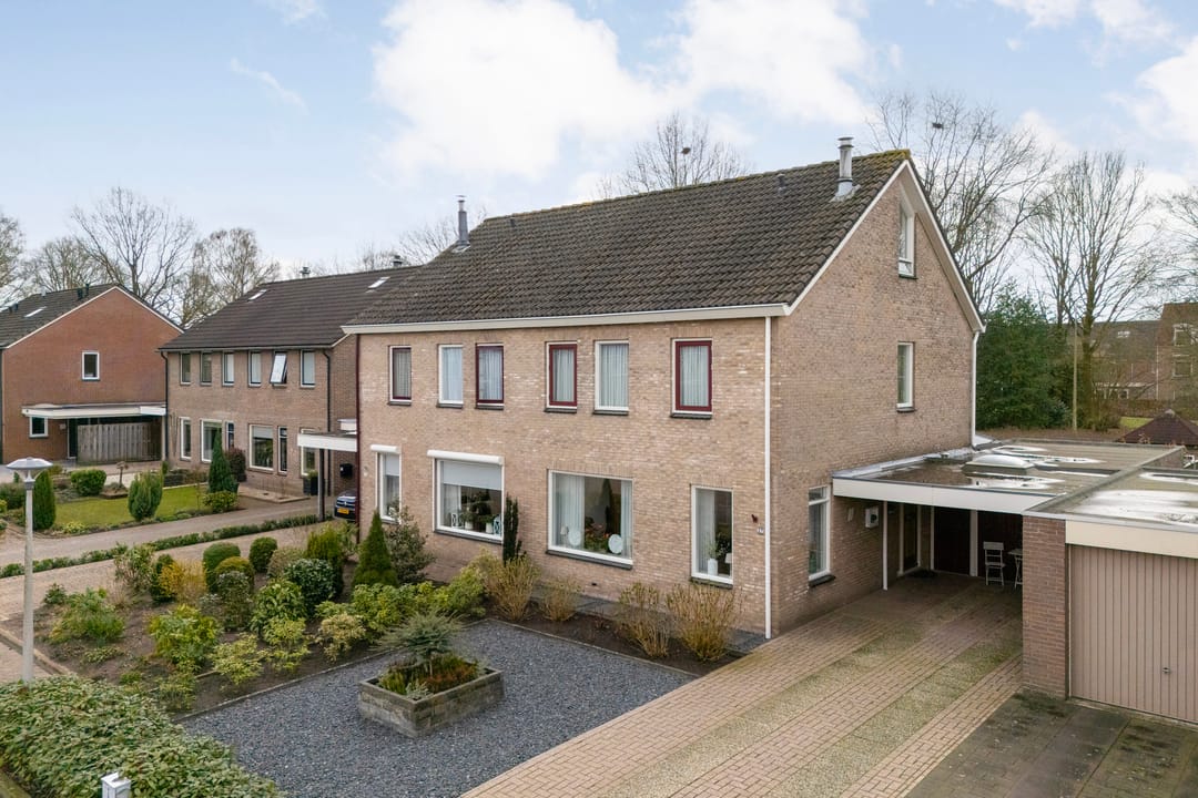 Foto 46 van Steenuil 37