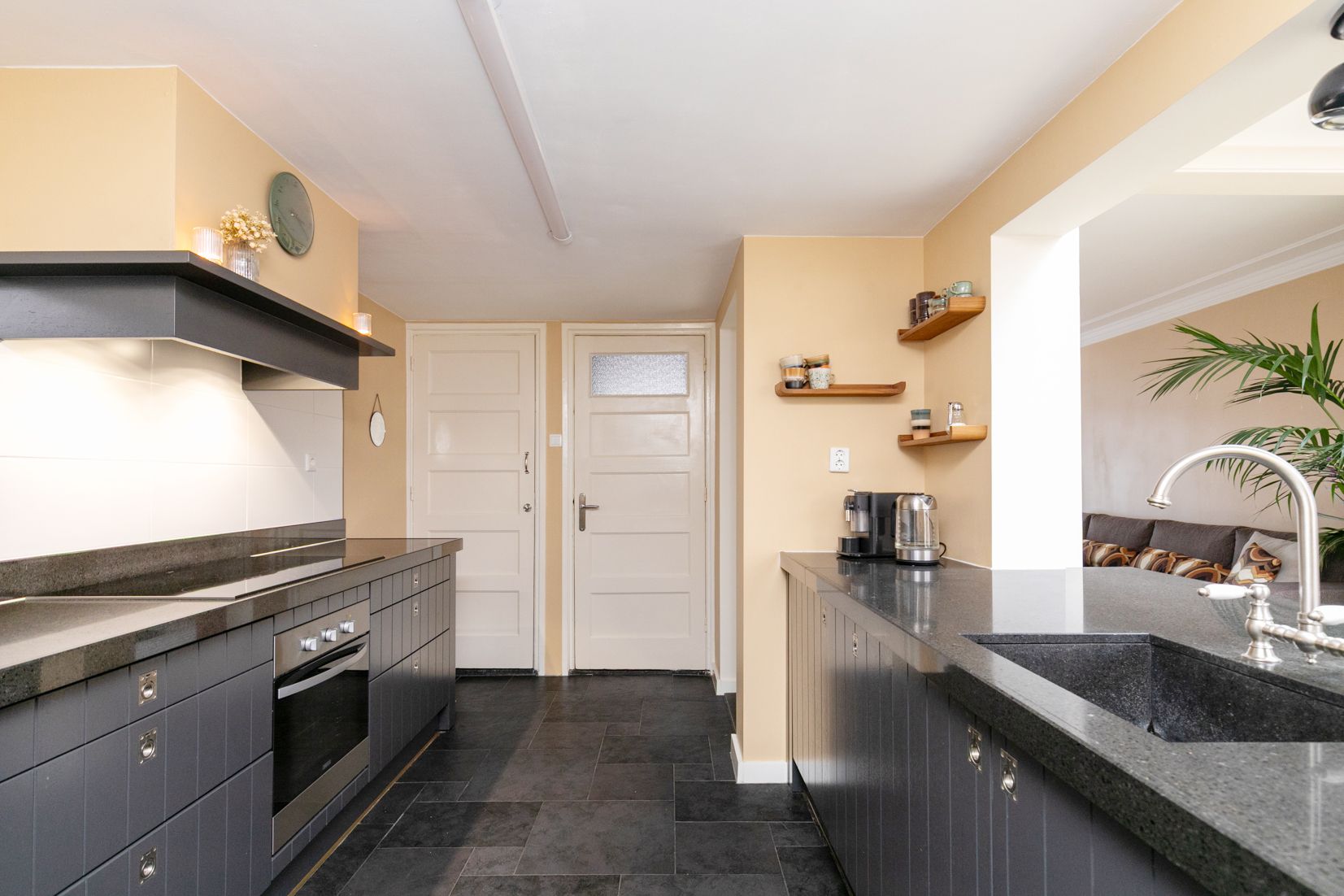 Foto 3 van Sint Willebrordstraat 8