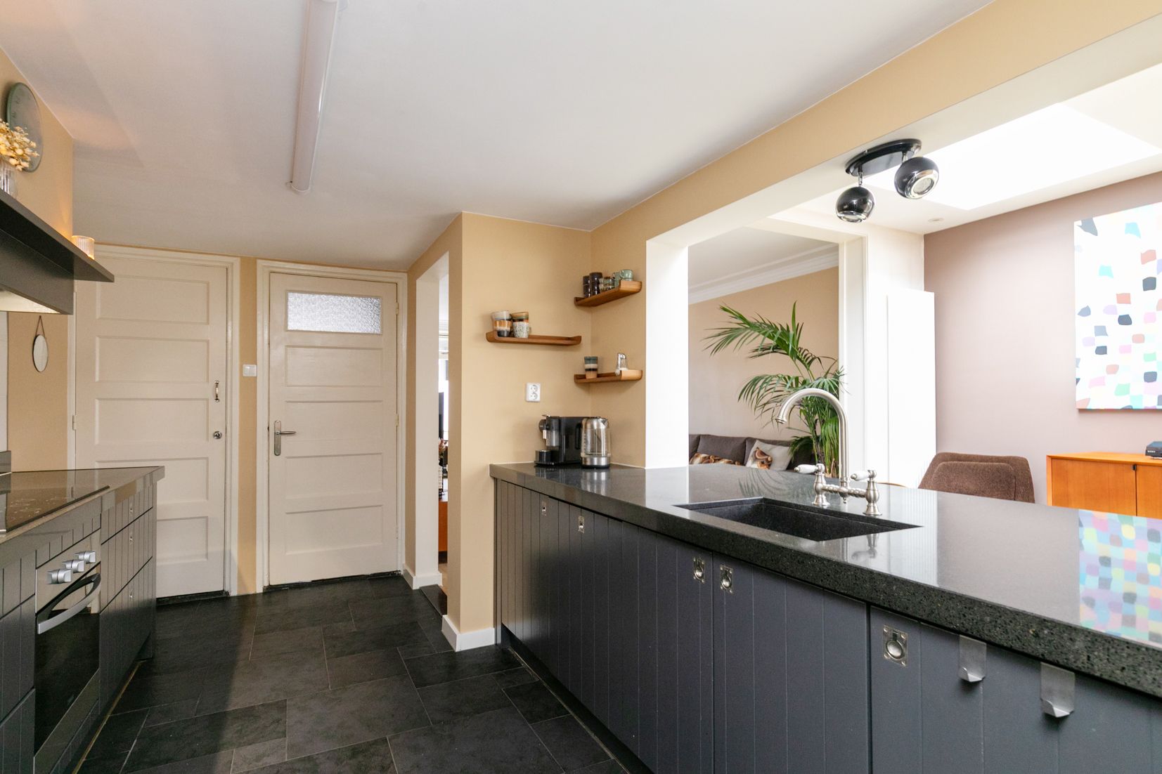 Foto 15 van Sint Willebrordstraat 8