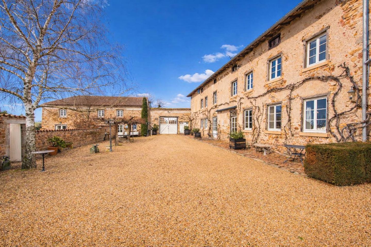 Foto 1 van 1585 Route de Pierrefitte